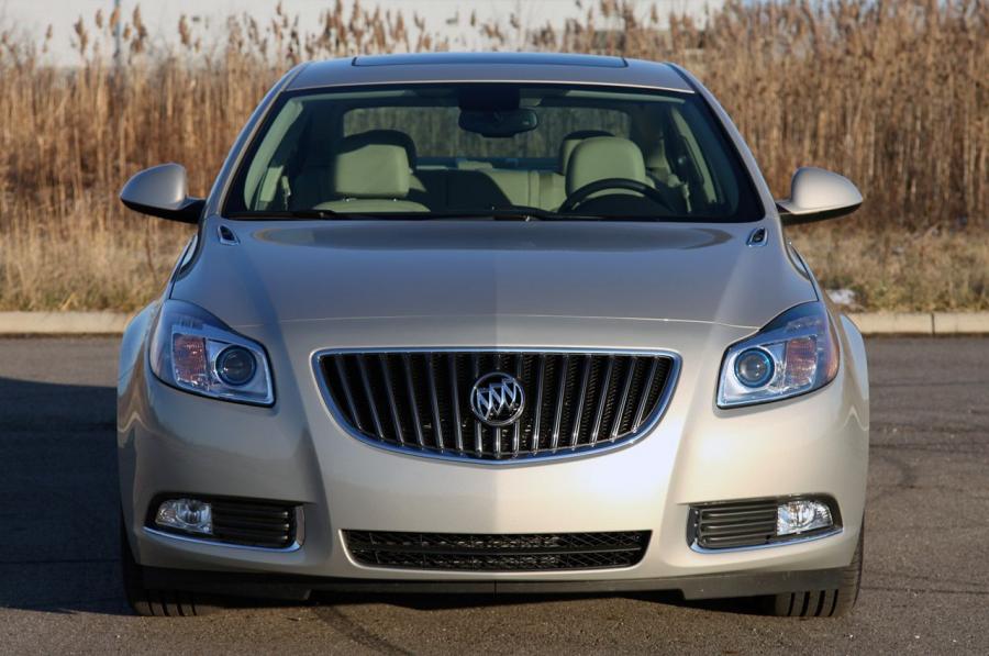  Buick Regal eAssist 2012 года  (фото 5 из 48)